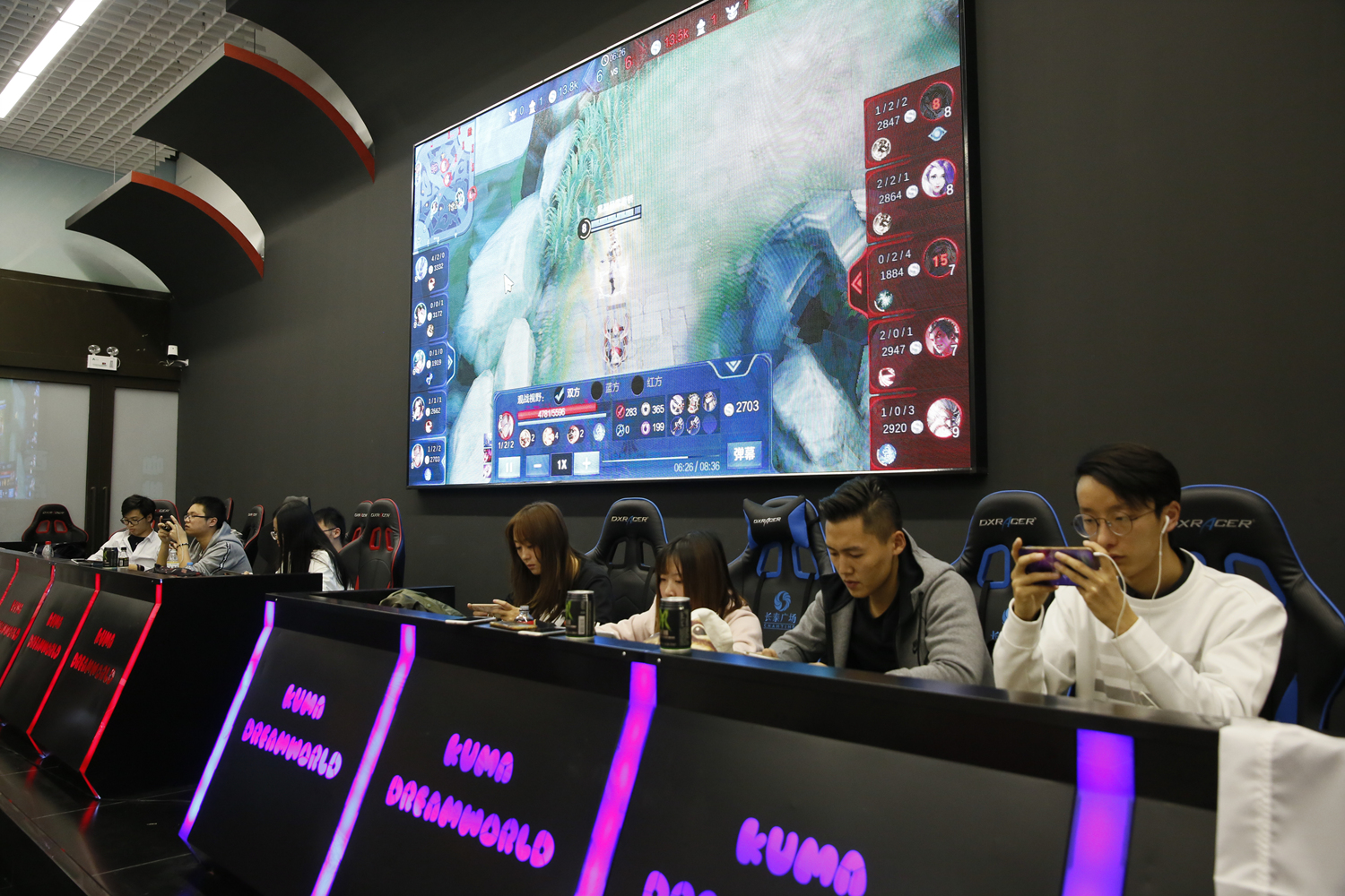 CSGO比赛：DH夏季赛亚洲区CNCS内战，Tyloo翻盘VG晋级