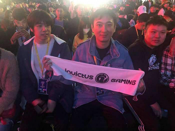 官方： Team Vitality 与 Less 分道扬镳